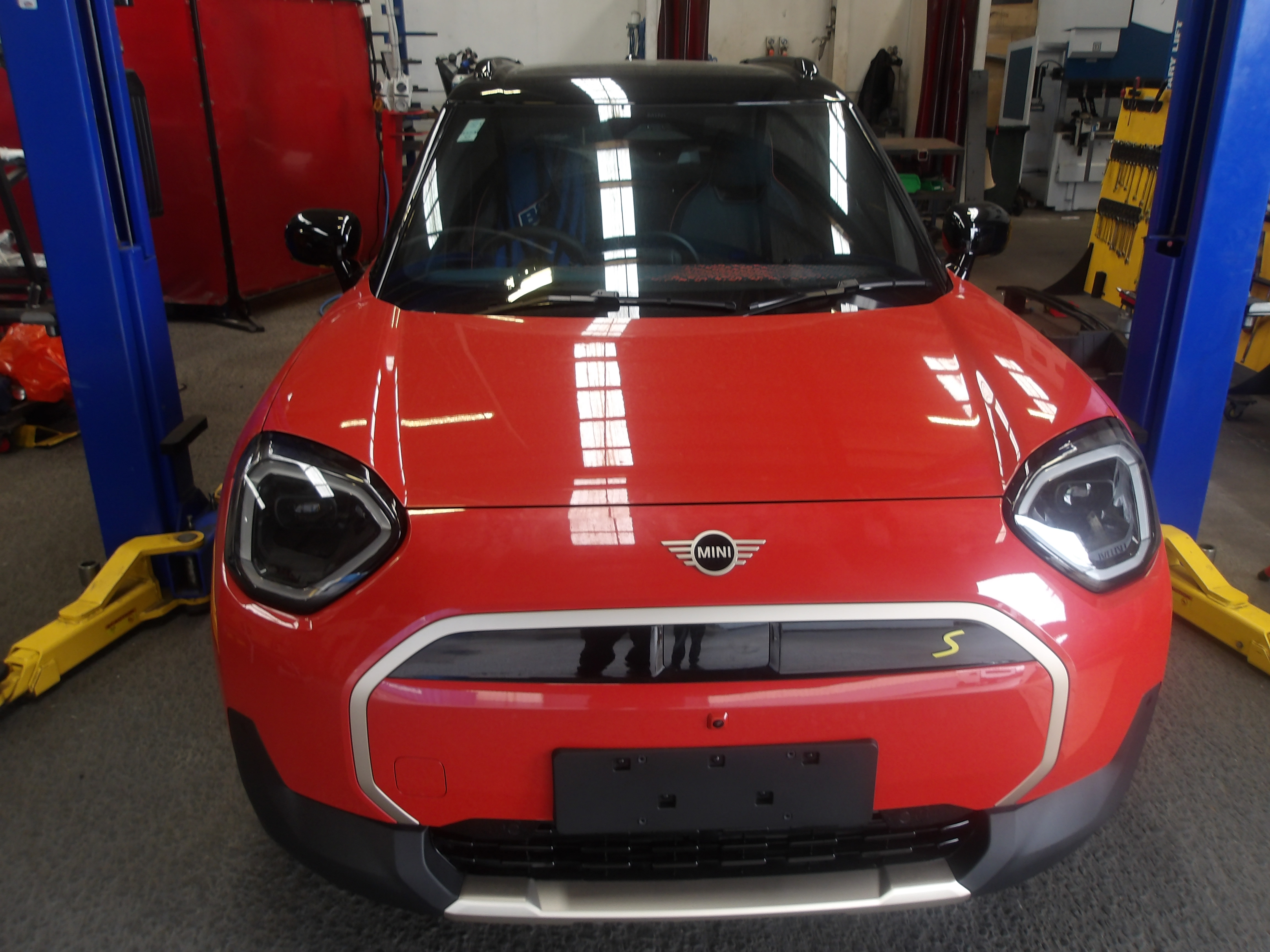 MINI ACEMAN STATIONWAGON 2025-CURRENT